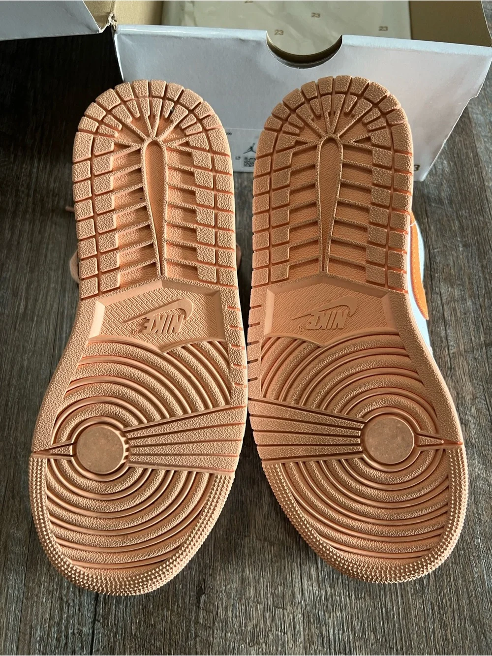 Jordan soft peach
